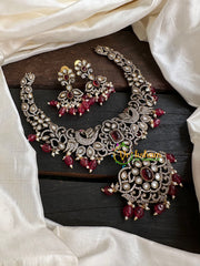 Victorian Diamond Short Neckpiece -Red -Peacock -VV126