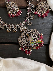 Victorian Diamond Short Neckpiece -Red -Peacock -VV135
