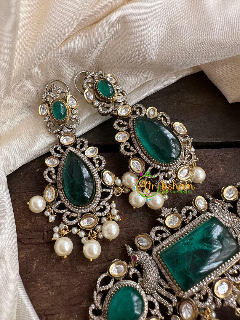 Emerald Green Victorian Diamond High Neck Choker-VV110