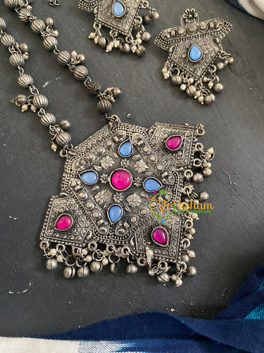 Silver Look Alike Pendant Chain -Blue Pink-S727