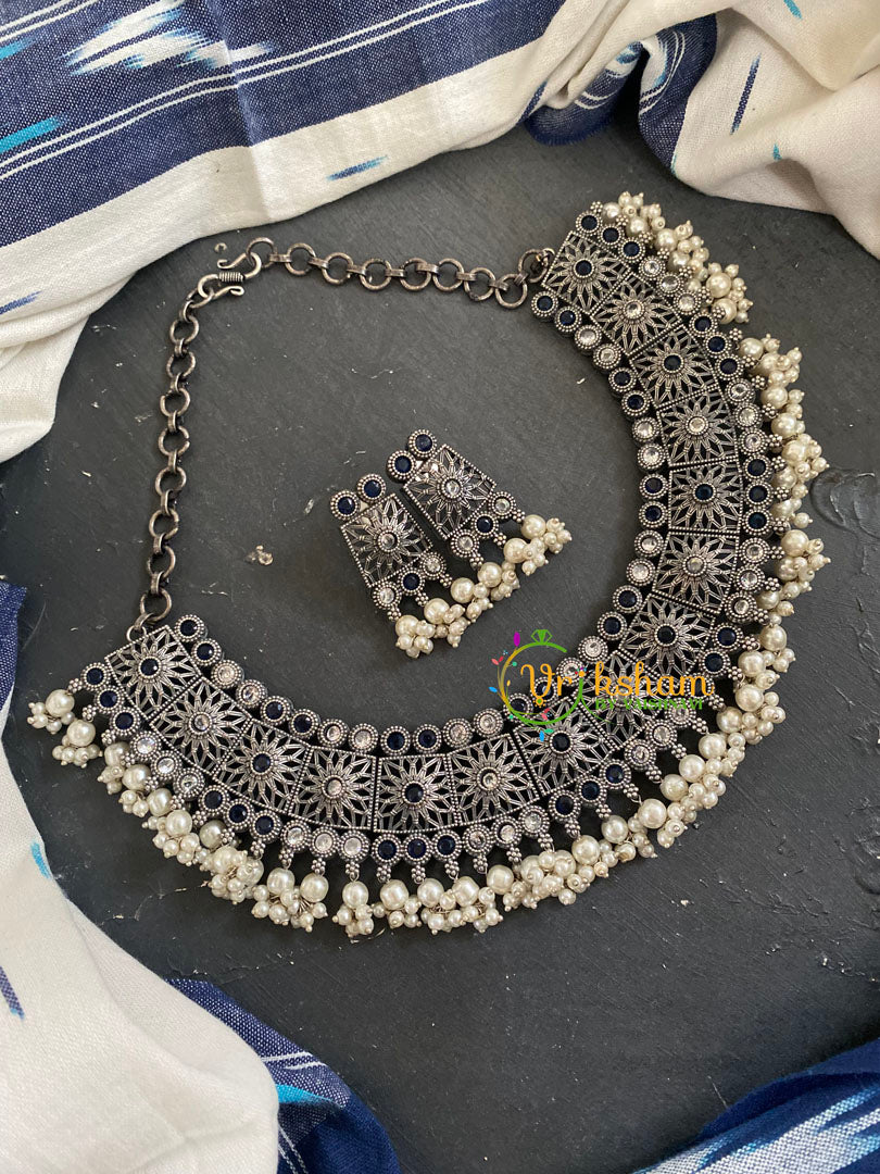 Silver Look Alike Choker Short Neckpiece -Blue White-Pearl-S731