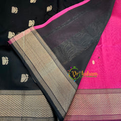 Pink with Black Maheshwari Silk Cotton Saree -VS1603