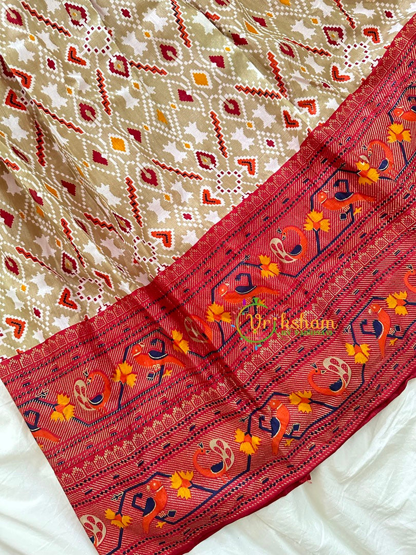 Red and Beige Indian Traditional Girls Lehenga Set -VS803