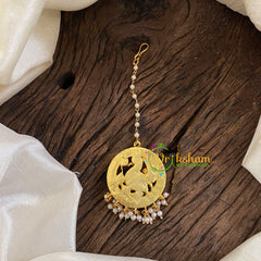 Single Pearl Starnd Hook Type Jadau Kundan Maang Tikka -Peacock-Pearl-J1298