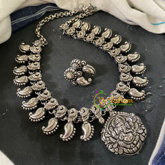 Kolhapuri Temple Neckpiece- Ganesh-S549