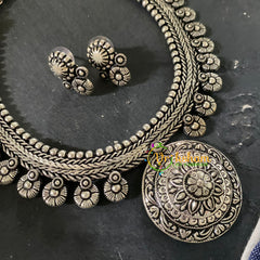 Oxidized Kolhapuri Pendant Short Neckpiece-S689