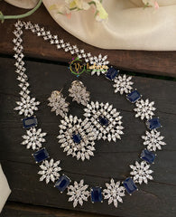 Elegant American diamond Choker Short Neckpiece- Blue -G23841