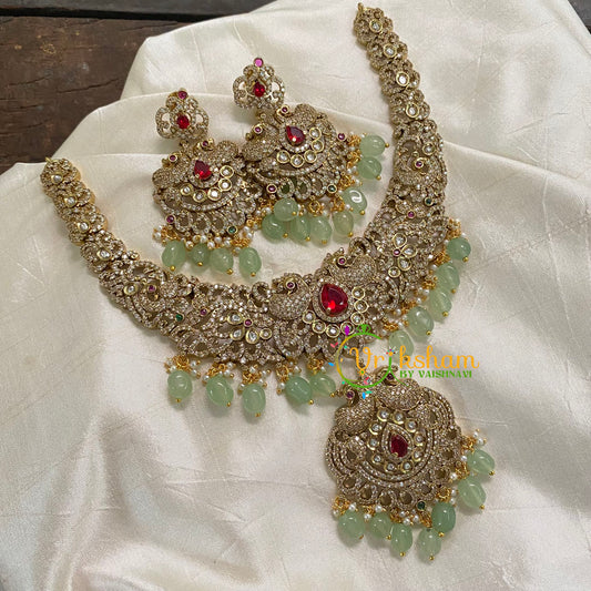 Exquisite Pastel Green Bead Victorian Diamond Short Neckpiece -VV562