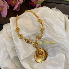 Premium Gold Look Alike Short Neckpiece -White -G8707