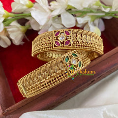 Premium AD Stone Bridal Bangle-Screw Type- G3162