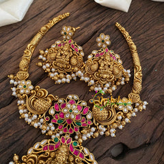 Lakshmi Jadau Kundan Short Neckpiece -Pearl-J1171