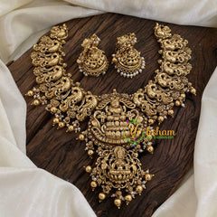 Gold Look Alike Lakshmi Pendant Short Neckpiece-Gold bead Pearl-G9624