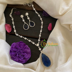 Deepika Padukone Oscar Look Neckpiece-Blue Pendant-G7695