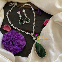 Deepika Padukone Oscar Look Neckpiece-Green -G7696