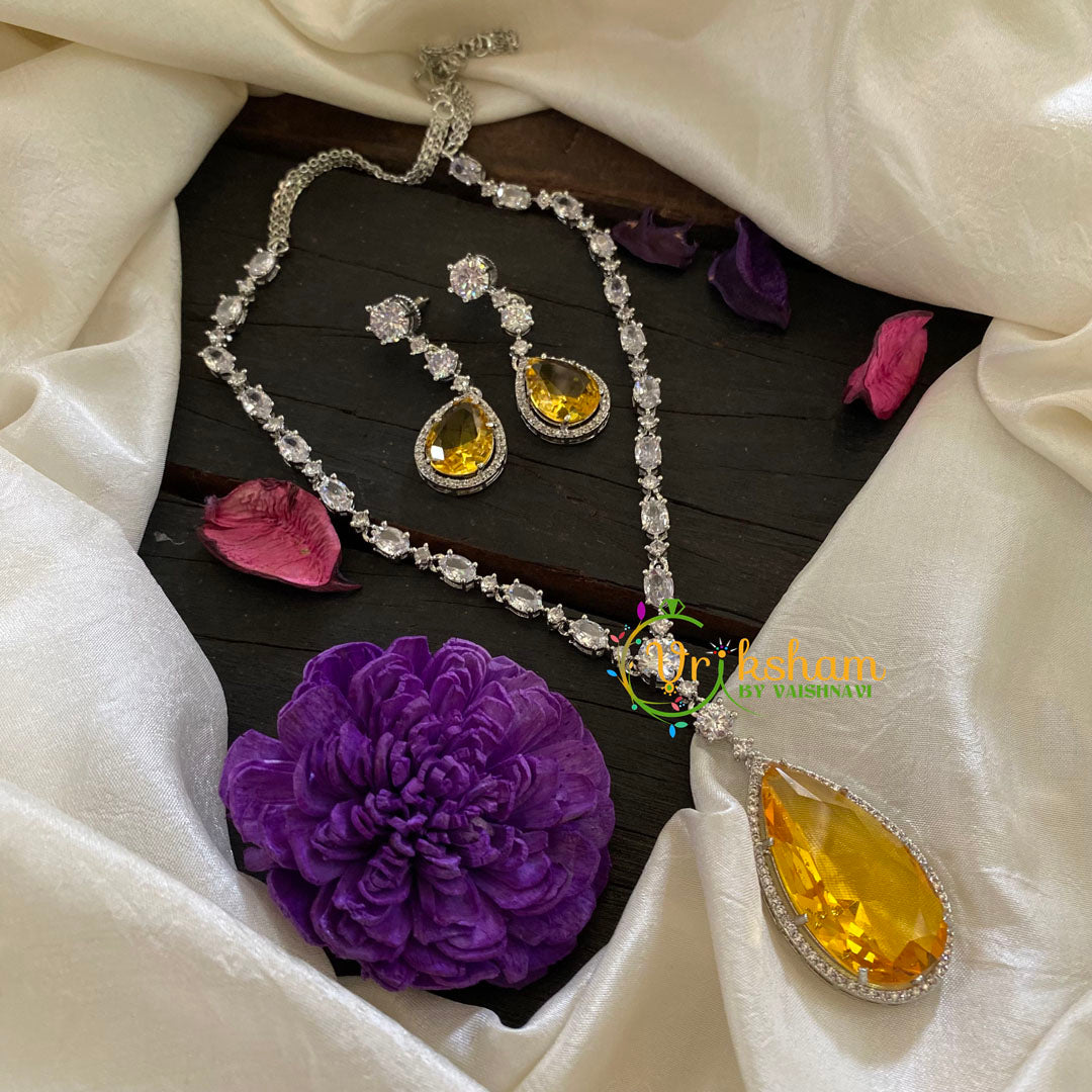 Deepika Padukone Oscar Look Neckpiece-g7694 – vrikshamindia