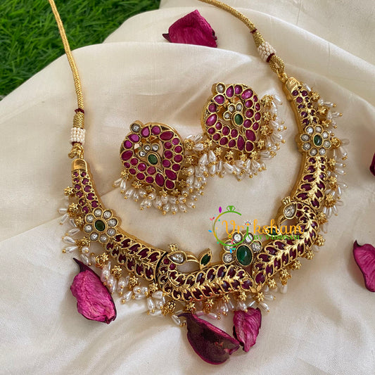 Gold Look Alike Short Neckpiece-Peacock-Pearl-G5466