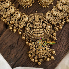 Gold Look Alike Lakshmi Pendant Short Neckpiece-Gold bead-G9637