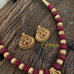 Red Thread Lakshmi Pendant Short Neckpiece-Single Pendant-G9638