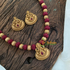 Red Thread Lakshmi Pendant Short Neckpiece-Single Pendant-G9638