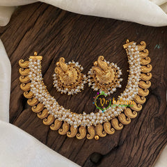 Cluster Pearl Gold Look Alike Maanga Short Neckpiece -G9644