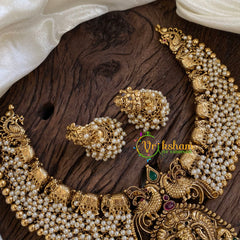 Cluster Pearl Lakshmi Pendant Short Neckpiece-G10321