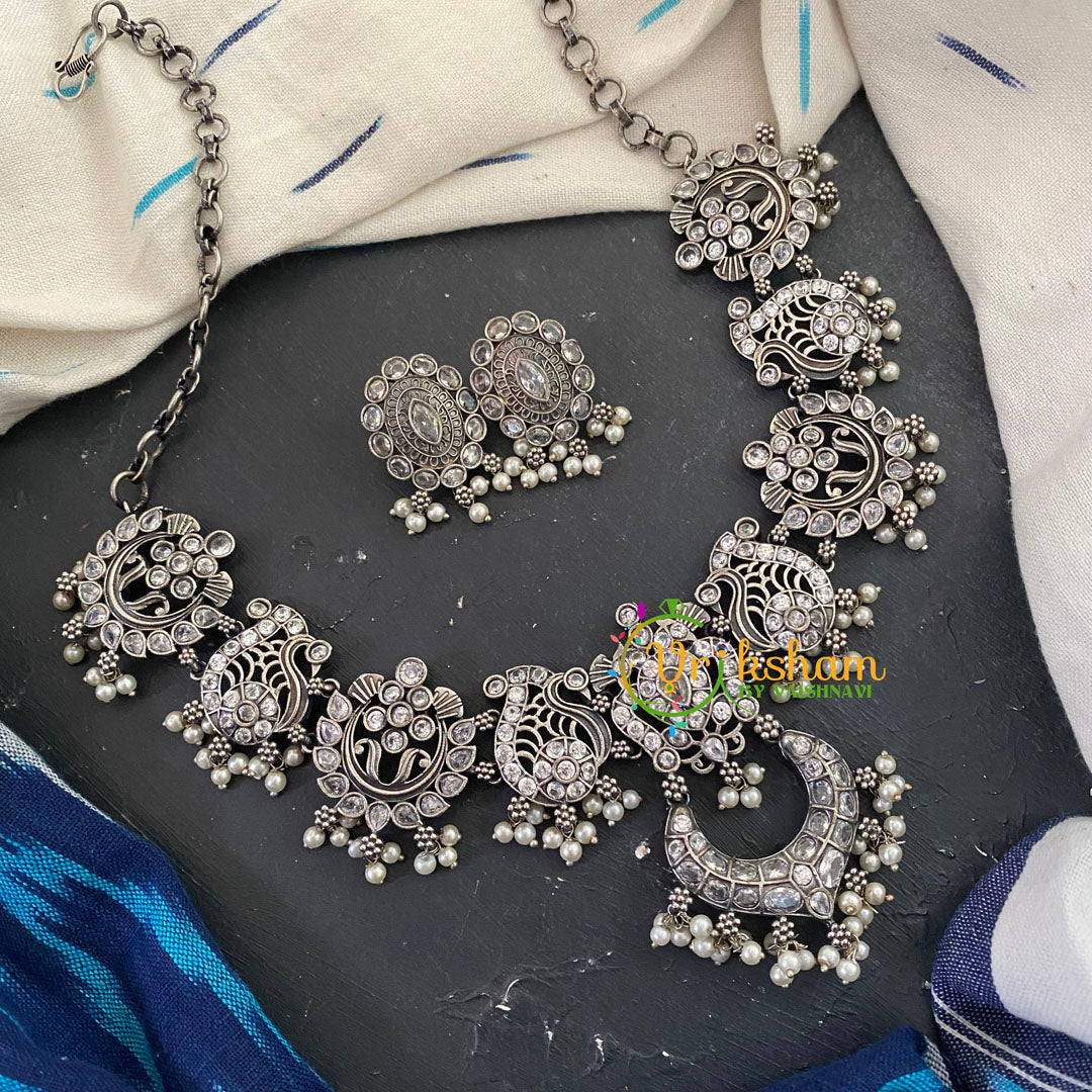 AD Stone Silver look Alike Short Neckpiece-S540