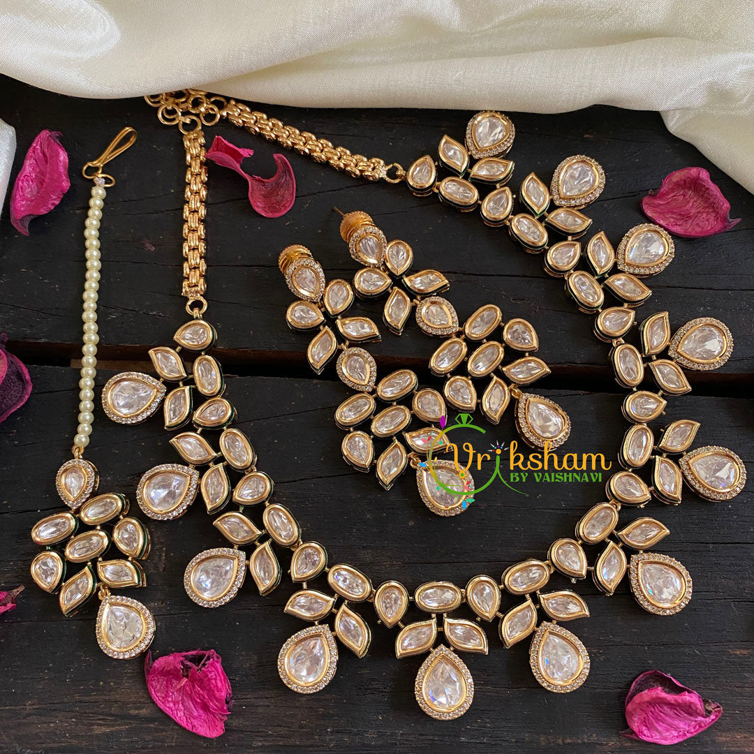 White Victorian Diamond High Neck Choker-VV042