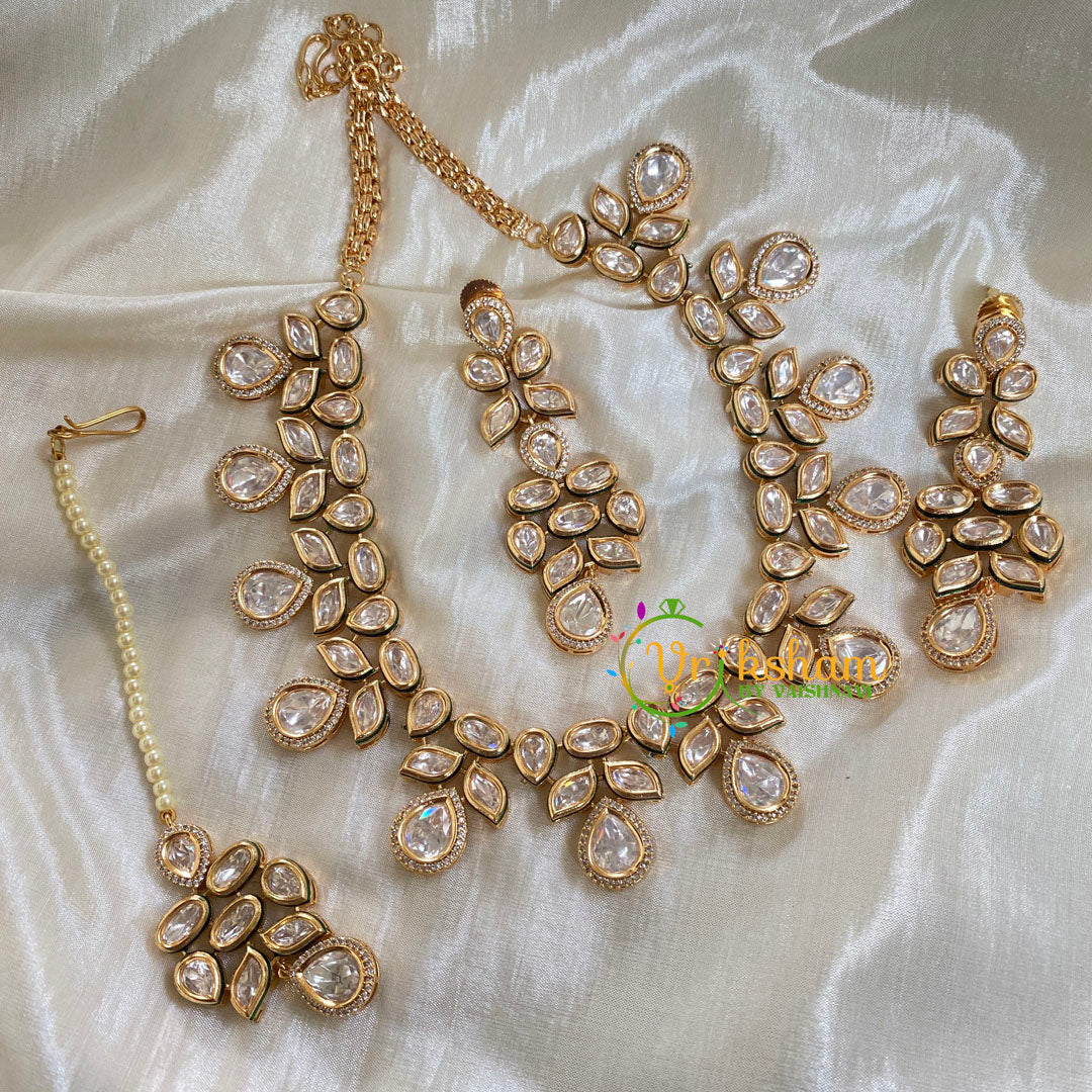 White Victorian Diamond High Neck Choker-VV042
