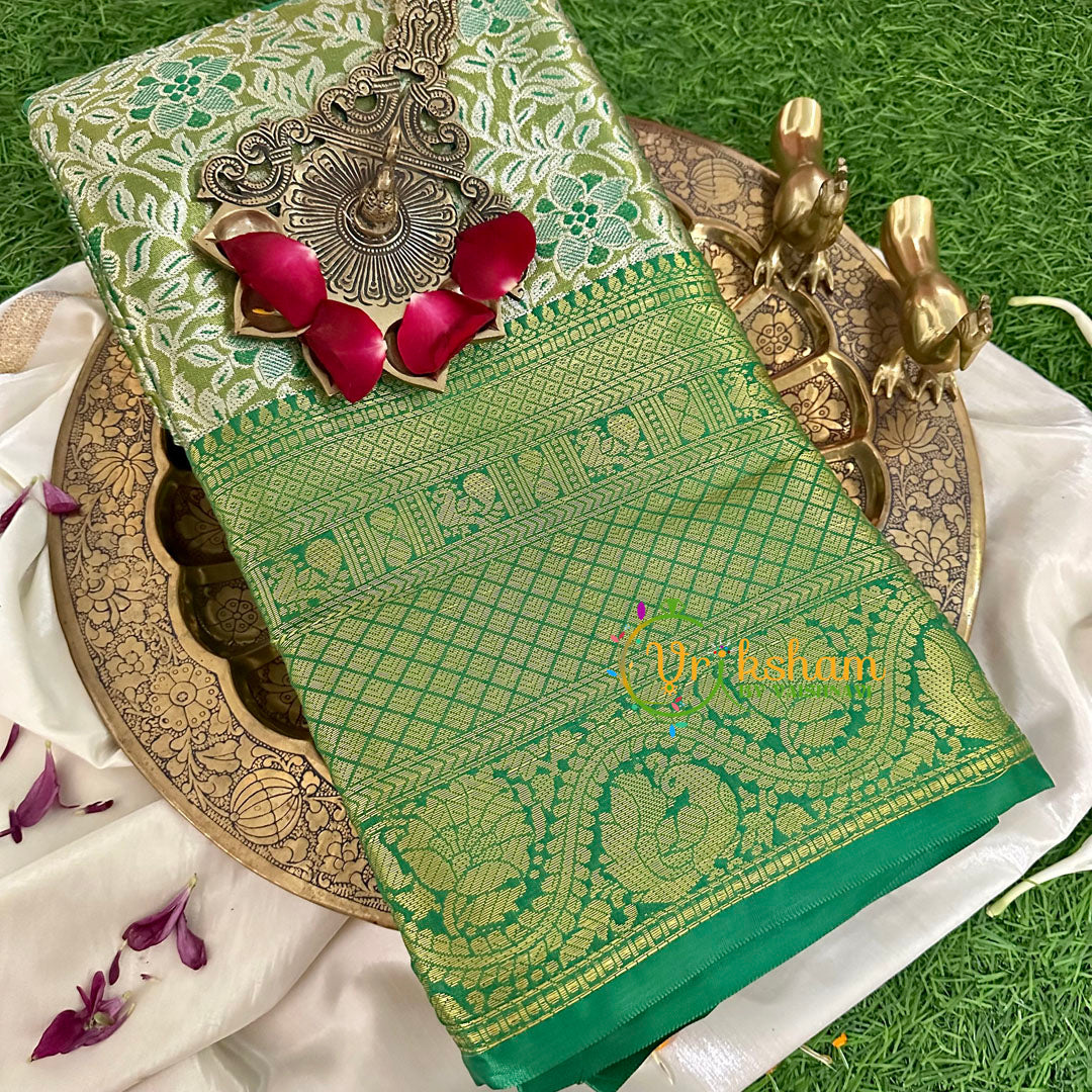 Green Semi Benarasi Saree -VS1163
