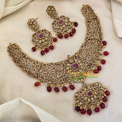 Red Victorian Diamond Short Neckpiece -VV640