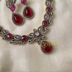 Red Victorian Diamond Tear Drop Pendant Neckpiece -VV709