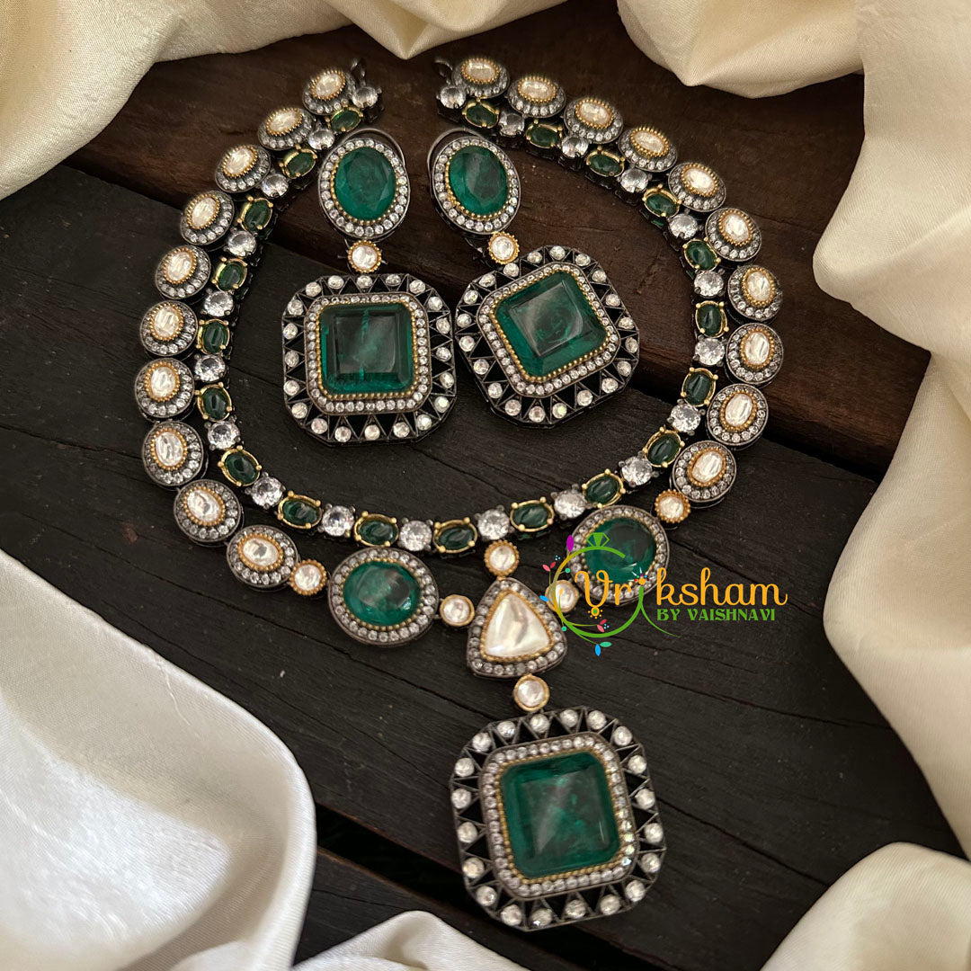 Green Victorian Diamond Short Neckpeice -VV069