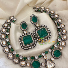 Green Victorian Diamond Short Neckpeice -VV069