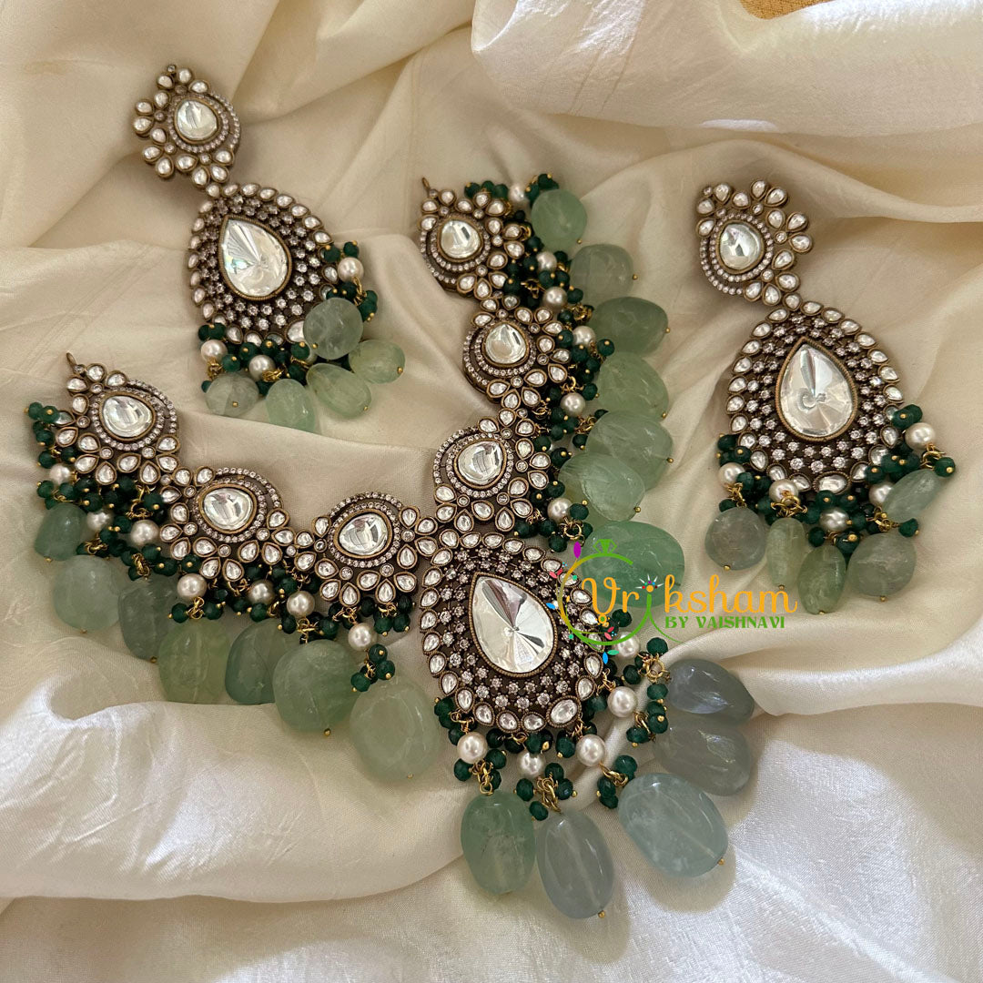 Green Victorian Diamond Short Neckpeice -VV100