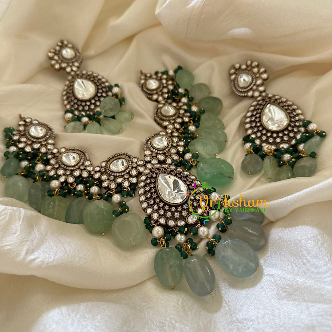 Green Victorian Diamond Short Neckpeice -VV100