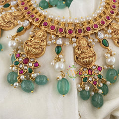 Pastel Green Bead Jadau Kundan Short Neckpiece-J725