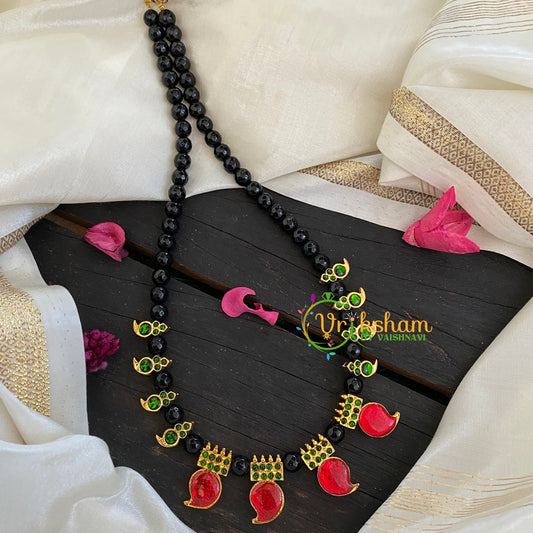 Red Palakka Black Beaded Neckpiece-K051