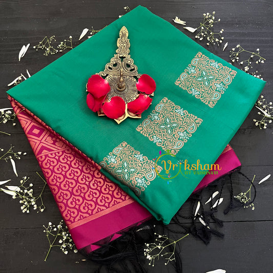 Bottle Green with Majenta Pallu Soft Silk Saree-VS40