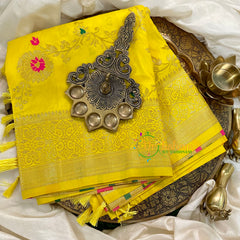 Yellow Semi Benarasi Saree -VS1662