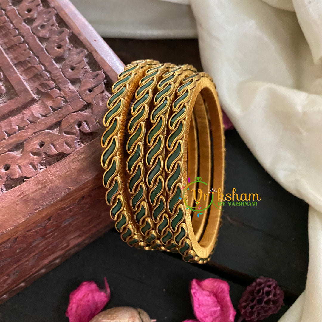 Thin Silk Thread Kundan Bangle-Green Waves-G4938