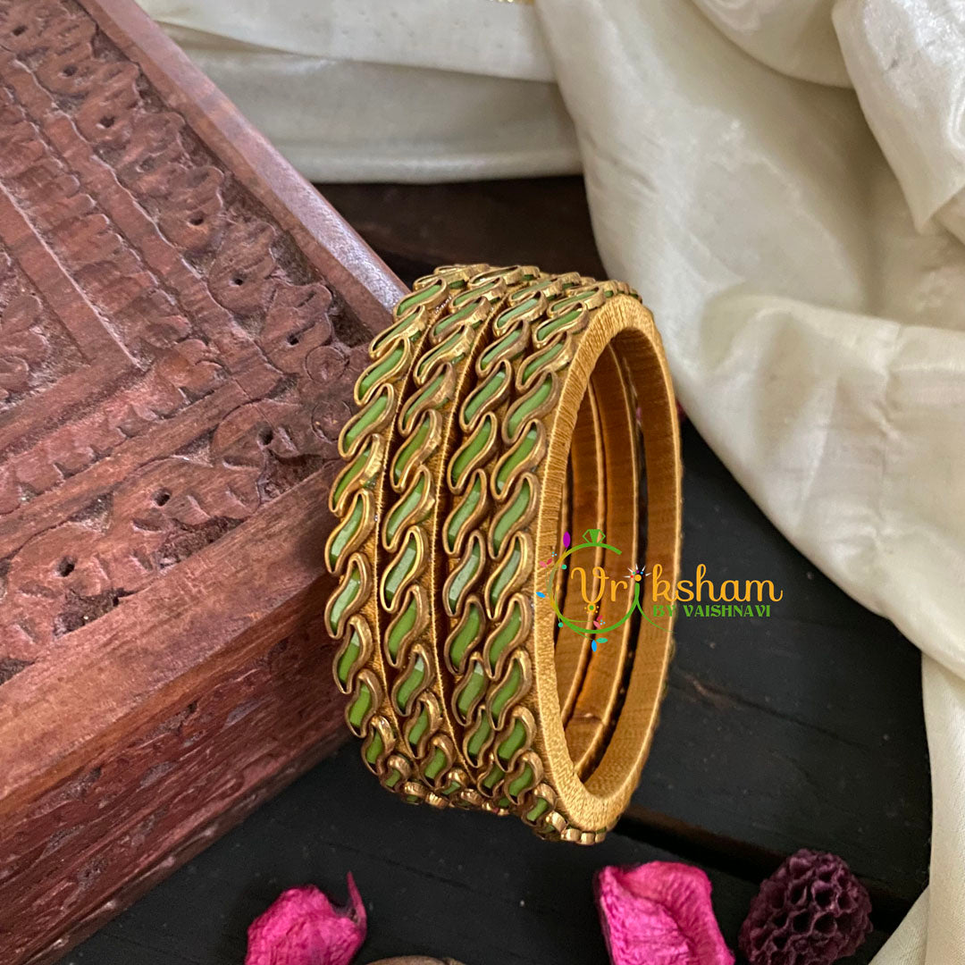 Thin Silk Thread Kundan Bangle-Green Waves-G4932