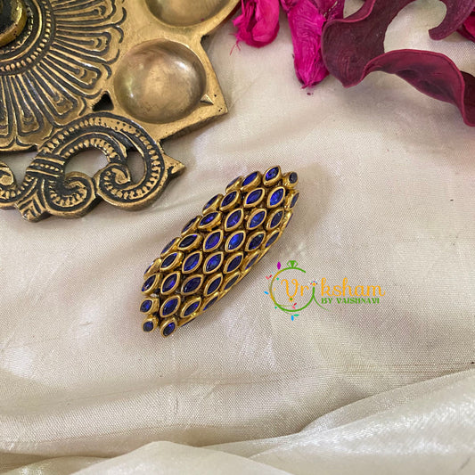 Silk Thread Kundan Saree Pin -Blue-Shell-g9408