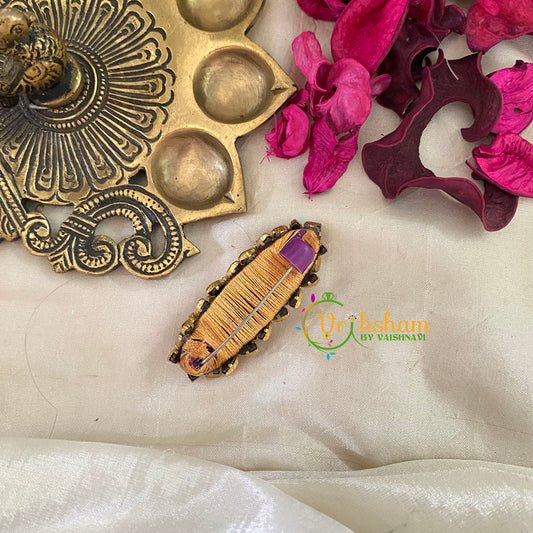 Silk Thread Kundan Saree Pin --G9394