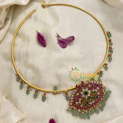 Exquisite Jadau Kundan Hasli Choker -J956