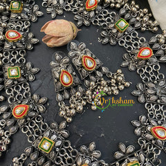 Kundan Silver look Alike Short Neckpiece-S353