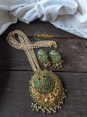 Kemp Lakshmi Pendant Pearl Neckpiece -Green -G1444